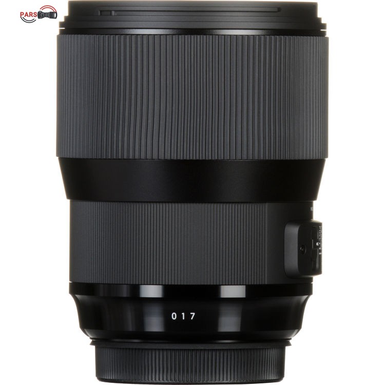 لنز سیگما Sigma 135mm f/1.8 for Sony E